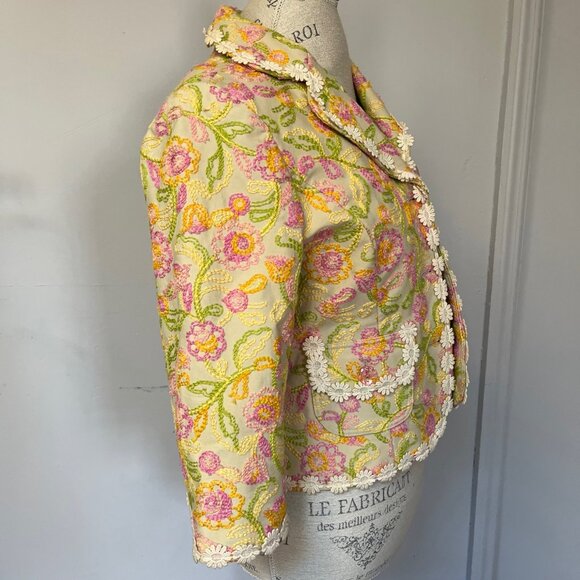 Cynthia Steffe embroidered lined embellished jacket- size 10 - Picture 3 of 8